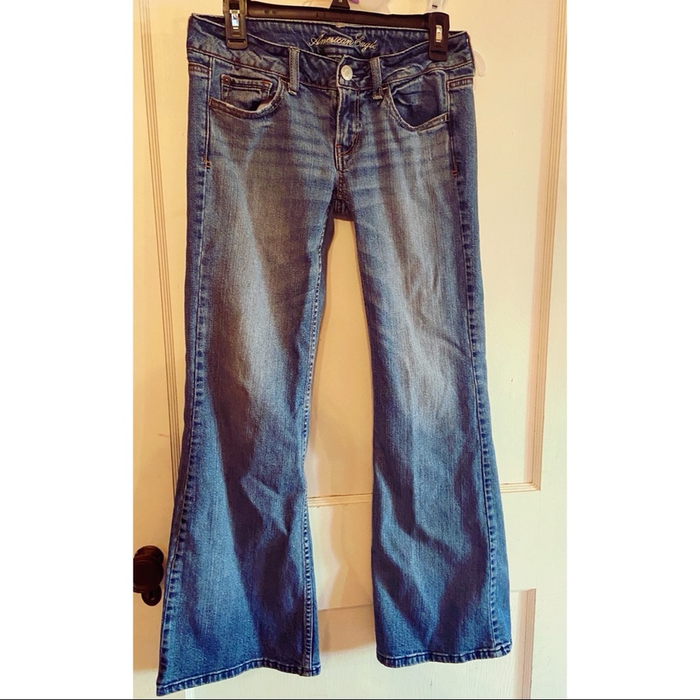 American eagle stretch size 4